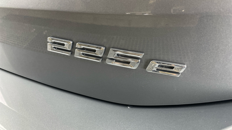 BMW 2 Series 225e xDrive M Sport 5dr DCT Hatchback